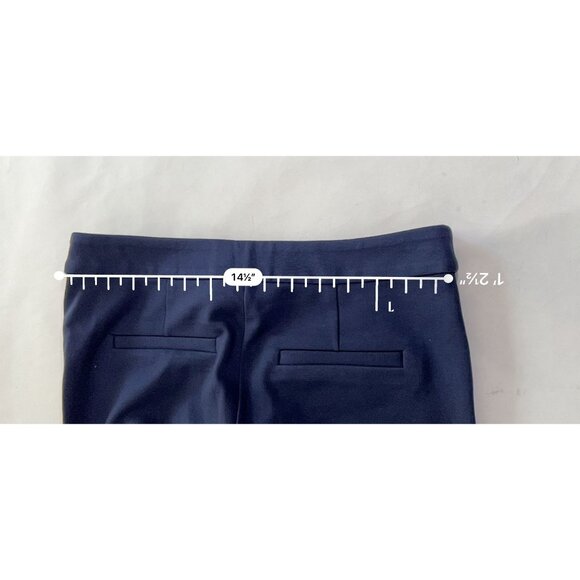 SER.O.YA Basil Capri Pant in Navy - Picture 8 of 9